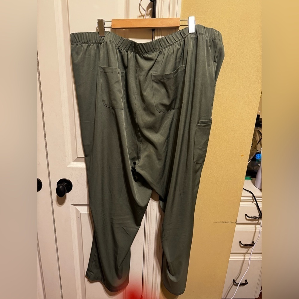 HH Works By Healing Hands Women’s Six Pocket Olive Pants Women’s Plus Sz 3X - Picture 11 of 13